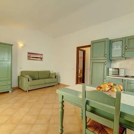 I Giardini Di Badus Apartment