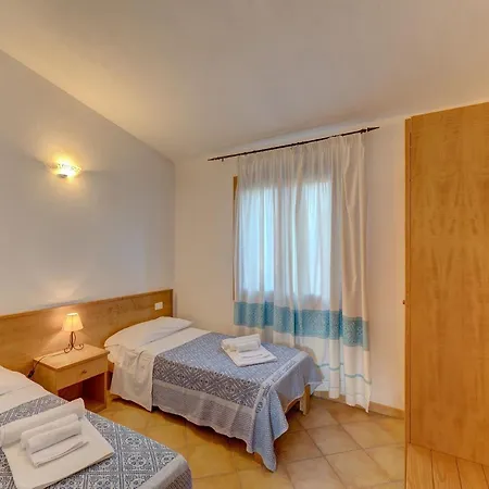 Apartment I Giardini Di Badus