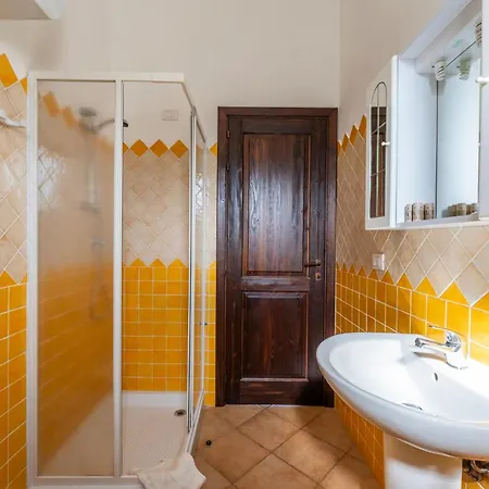 I Giardini Di Badus Apartment *